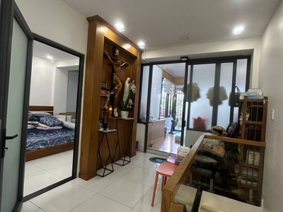 Mới về mặt tiền đường bạch dương, ngay chợ hiệp thành, q12 - 2 tầng 98m2 6,5m x 15m  - giá 7,2 2
