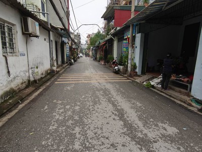 Bán nhà ngọc thuỵ, 103m, mặt tiền 5.2m, ngõ ôtô thông, ôtô vào nhà, full thổ cư 1