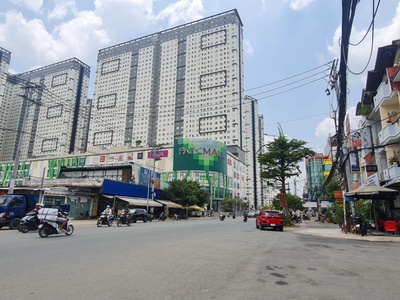 Mặt tiền kinh doanh sầm uất. đối diện đh nam sg, gần aeon pac mall cao lổ q.8, 4x14mx4 tầng 0