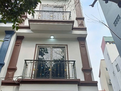 Bán nhà 38m2, 5 tầng,vân canh,hoài đức , ô tô đỗ cổng 1