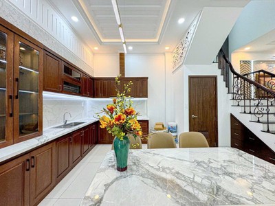 C116 bán nhà mặt tiền nguyễn thị thập - quận 7 - hơn 9 tỷ 2