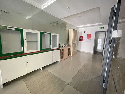 Bán toà nhà hẻm 8m, sư vạn hạnh, p12, q10, 215m2, 8 tầng, thang máy, pccc dầy đủ 2