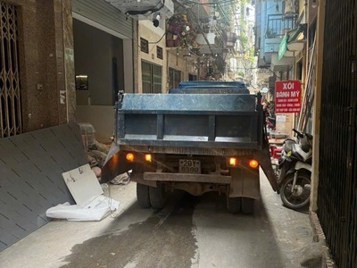 Phân lô ô tô qua nhà, mặt ngõ kinh doanh, tây sơn, đống đa, gần phố, ngõ thông, 32m x 5t, 8 tỷ 1