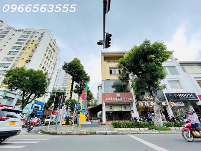 Cho thuê góc 2 mặt tiền nguyễn văn linh và phạm văn nghị , phú mỹ hưng 1