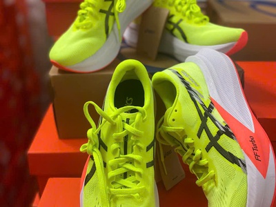 Cửa hàng Tốc Sport Phú Thọ - chuyên đồ Chạy Bộ, đồng hồ thể thao theo dõi sức khoẻ và hoạt động hàng 8