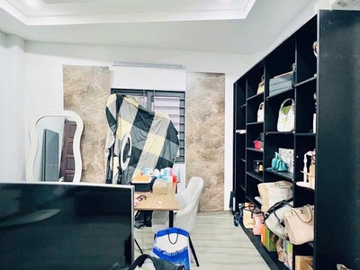 Chủ ngộp-bán gấp-70m2- 2mặt tiền-3t 5x14-hẻm 8m ô tô né- p14 gò vấp 2