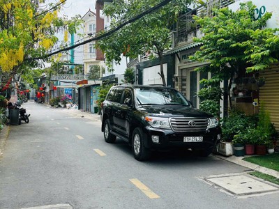 Chủ ngộp-bán gấp-70m2- 2mặt tiền-3t 5x14-hẻm 8m ô tô né- p14 gò vấp 0