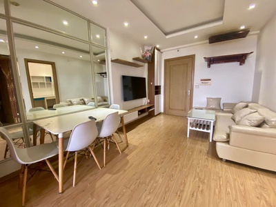 Chính chủ gửi bán căn hộ 2 ngủ full nội thất, hướng Đông Nam giá rẻ nhất KDT Thanh Hà Cienco 5 0