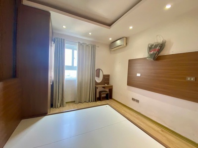 Chính chủ gửi bán căn hộ 2 ngủ full nội thất, hướng Đông Nam giá rẻ nhất KDT Thanh Hà Cienco 5 4