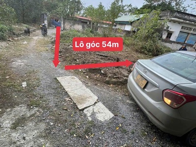 Bán lô đất góc đẹp 2 mặt tiền tại Quế Sơn, Tân Ước   đường ô tô đỗ cửa, giá chỉ 49 triệu/m 3