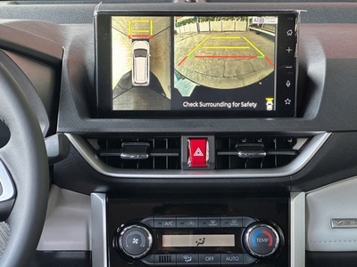 Cần Bán Xe Toyota Veloz 2025 7
