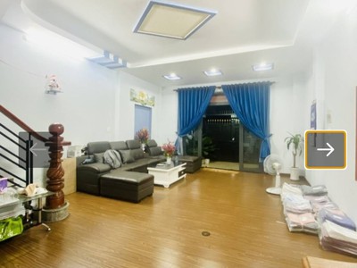 Bán nhà mặt phố hóc môn - 160m2 - 7.7 tỷ - 4