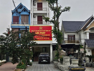 Cho thuê nhà 6 tầng mặt đường tỉnh lộ 295b trung tâm thị xã việt yên, bắc giang 0