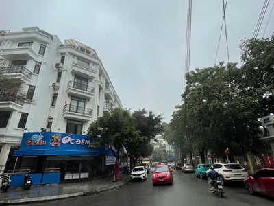 Xuân đỉnh - biệt thự lô góc 3 mặt tiền - tặng lại toàn bộ nội thất xịn hạng sang trị giá hàng tỷ 1
