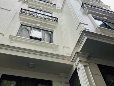 Hoàng hoa thám - nhà 7 tầng thang máy nhập - lô góc - oto đỗ cửa - 1 nhà ra phố - kinh doanh - văn 0