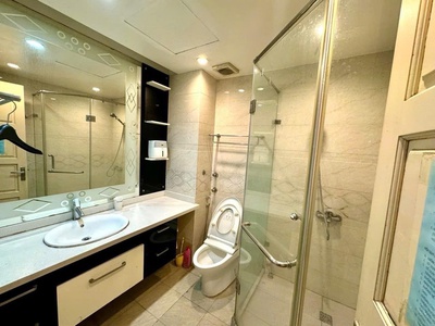 Bán nhà mặt ngõ yên lãng.đất p/lô-ô tô đỗ cửa,6 tầng thang máy 4