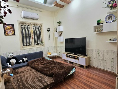 Bán nhà mặt ngõ thái thịnh. lô góc-2 thoáng-ô tô đỗ cửa, 1