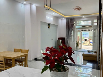 Bán nhà mặt tiền- khu du lich - giá rẻ 3