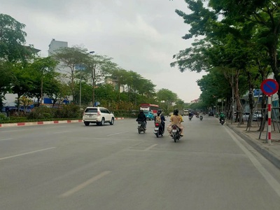 Bán nhanh phân lô trung kính, ôtô tránh, kinh doanh đỉnh, 63m  x 5t giá 19 tỷ 300 4