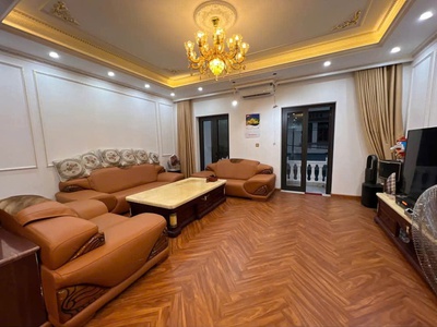 Bán nhanh phân lô trung kính, ôtô tránh, kinh doanh đỉnh, 63m  x 5t giá 19 tỷ 300 0