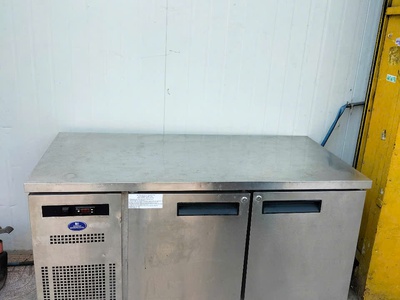 Tủ bàn lạnh inox hiệu sanden intercool nhập khẩu thái lan 1m5 1