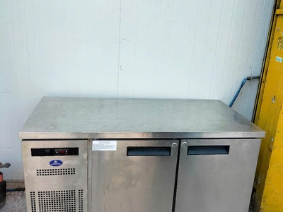 Tủ bàn lạnh inox hiệu sanden intercool nhập khẩu thái lan 1m5 0