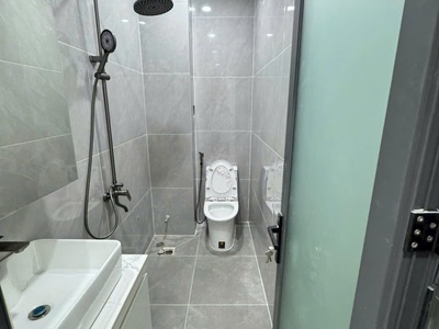 Nhà hẻm đường số 6, Bình Hưng Hòa B dt 60m2 3 lầu 4pn 4wc giá 6 tỷ 11