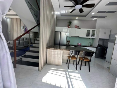 Cần bán nhanh căn nhà 3 tầng, đường Lý Phục Man, Vĩnh Phước, Nha Trang, giá chỉ 4,2 tỷ 7