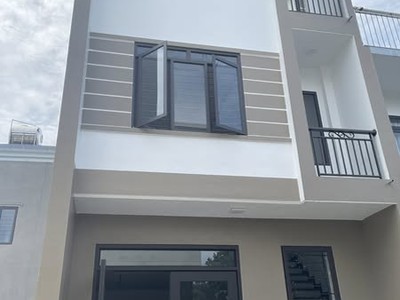 Bán Nhà 3 Tầng sau UBND P.Hà Khánh.DT:51.2m2,MT:4.78m Oto Tránh Nhau 0