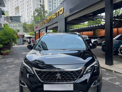 Bán xe Peugeot 5008 Allure 1.6 AT 2020, màu đen. 0