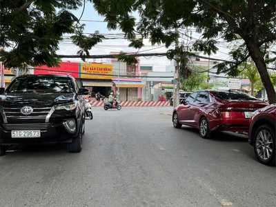 Q7 nhà lô góc - gần nguyễn lương bằng - ô tô ngủ nhà - 90m2 - nhỉnh 11 tỷ 3