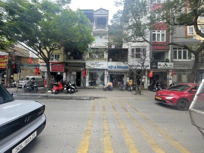 Nhà hiếm - mặt phố vũ tông phan 70m2   22.5 tỷ - vỉa hè đá bóng - kinh doanh đỉnh 0