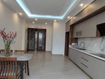 Phân lô nhà mới xây đường 800a, cầu giấy, hà nội. ngõ thông, gara ô tô, 8 tầng thang máy.diện tích 2