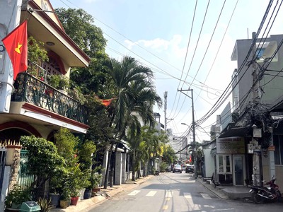 Bán nhà 4 tầng hẻm xe hơi 64m2 4x16m gần vạn phúc city hiệp bình phước thủ đức chỉ 8,5 tỷ. 4