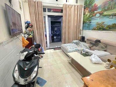 Dm3  nhà đẹp 3 tầng   hẻm 6m ô tô tránh nhau   đường đất mới, bình tân   81m2 chỉ 6 tỷ 0