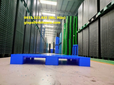 Pallet nhựa tại Dĩ An giá rẻ cạnh tranh- Giao hàng tận nơi 7