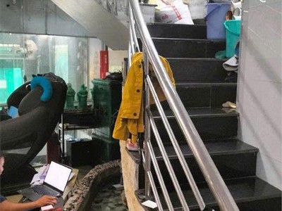 Bán nhà 5 tầng có hầm, shr sát bên chợ long trường - giá hot hơn 4ty xíu. 1