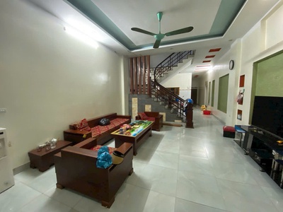 Bán nhà kinh doanh 185m2 thạch đà, mê linh full thổ cư. trục chính kinh doanh sầm uất. tặng nhà 3 1