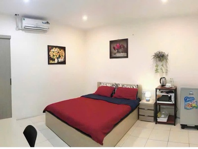 Khách Sạn Mini Phố Tràng Tiền 45M2 5 Tầng 29.8 Tỷ Ngõ Rộng 4M Gần Phố 0