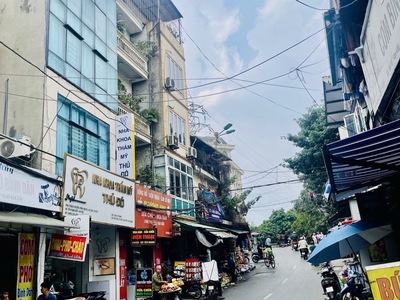 Bán nhà ngõ ô tô Phố Khương Đình DT: 50m Giá 6 tỷ 0