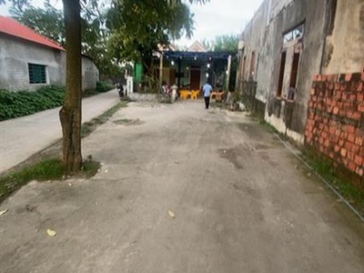 Chính chủ cần bán gấp căn nhà cấp 4 ql1a  lệ thủy giá 2.2 tỷ 0