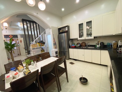 Nhà đẹp ngõ như phố kinh doanh đỉnh lê trọng tấn - ô tô đỗ 3