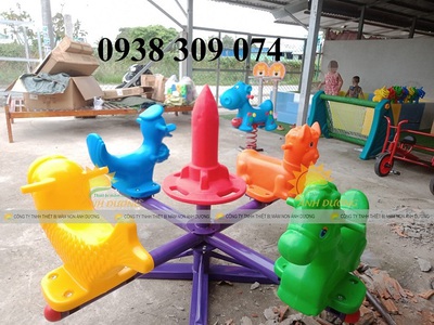Mâm quay ngựa giá rẻ, đu quay trẻ em nhập khẩu 0