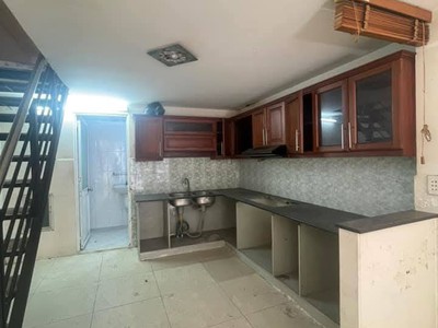 Nhà đường lê hồng phong phường 1 quận 10. 4