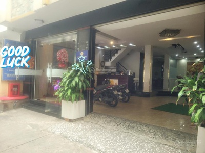 Bán ks nguyễn thị minh khai, q1 123m2, 21pn, ngang 8m, dòng tiền 200tr/th 1