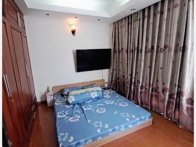 Ngộp giảm sốc 4 tỷ nhà quang trung ngang 6.2m 99m2 4 lầu vài bước ra ủy ban 11 tỷ. 4