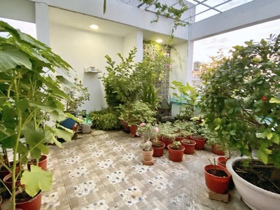 Bán nhà 70m2, 4pn, 4 tầng, trường thọ, thủ đức, 7.8 tỷ, sổ hồng 4