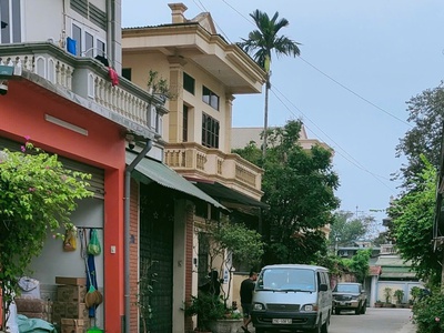 Bán đất viên sơn thị xã sơn tây,diện tích 50m2, 3 ô tô tránh , kinh doanh 1