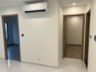 Bán căn 2pn gh, view trực diện hồ bơi như hình, tầng trung, hướng đn cực mát giá chỉ 3tỷ470 all in 2