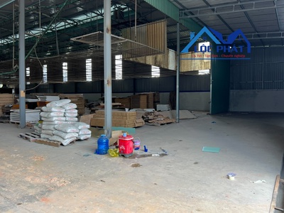Cho thuê kho xưởng  2300m2 vĩnh cửu đồng nai chỉ 50 triệu 0